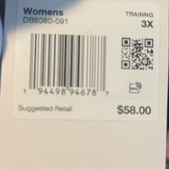 Women’s plus size Nike Joggers - Picture 4 of 5